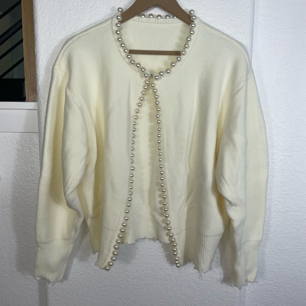 Commense Cream Pearl-Trim Cardigan Sweater
